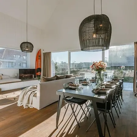 Huswell - Stylish Close To The Holiday home
